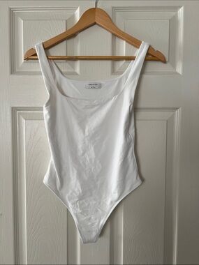 ARITZIA BODYSUIT